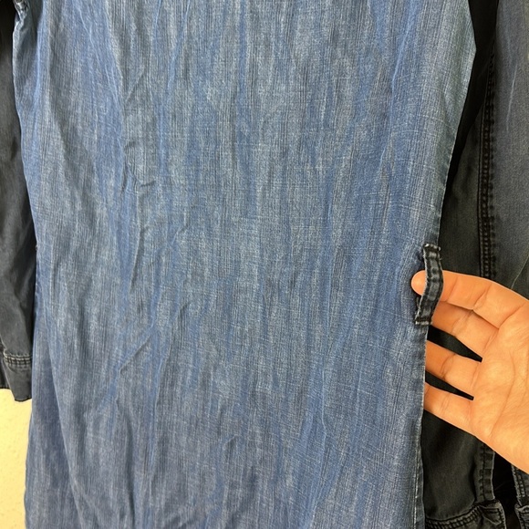 Cloth & Stone Denim Blue Dress w/ two front pockets size XS - Picture 8 of 9